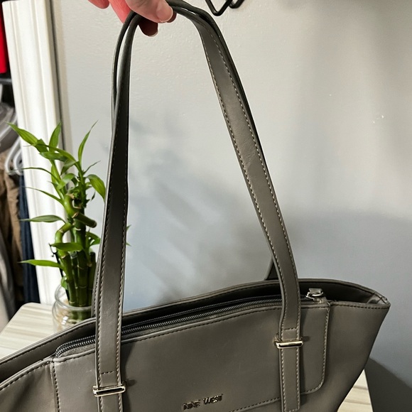 Nine West Tote Bag Light Grey - Picture 8 of 12